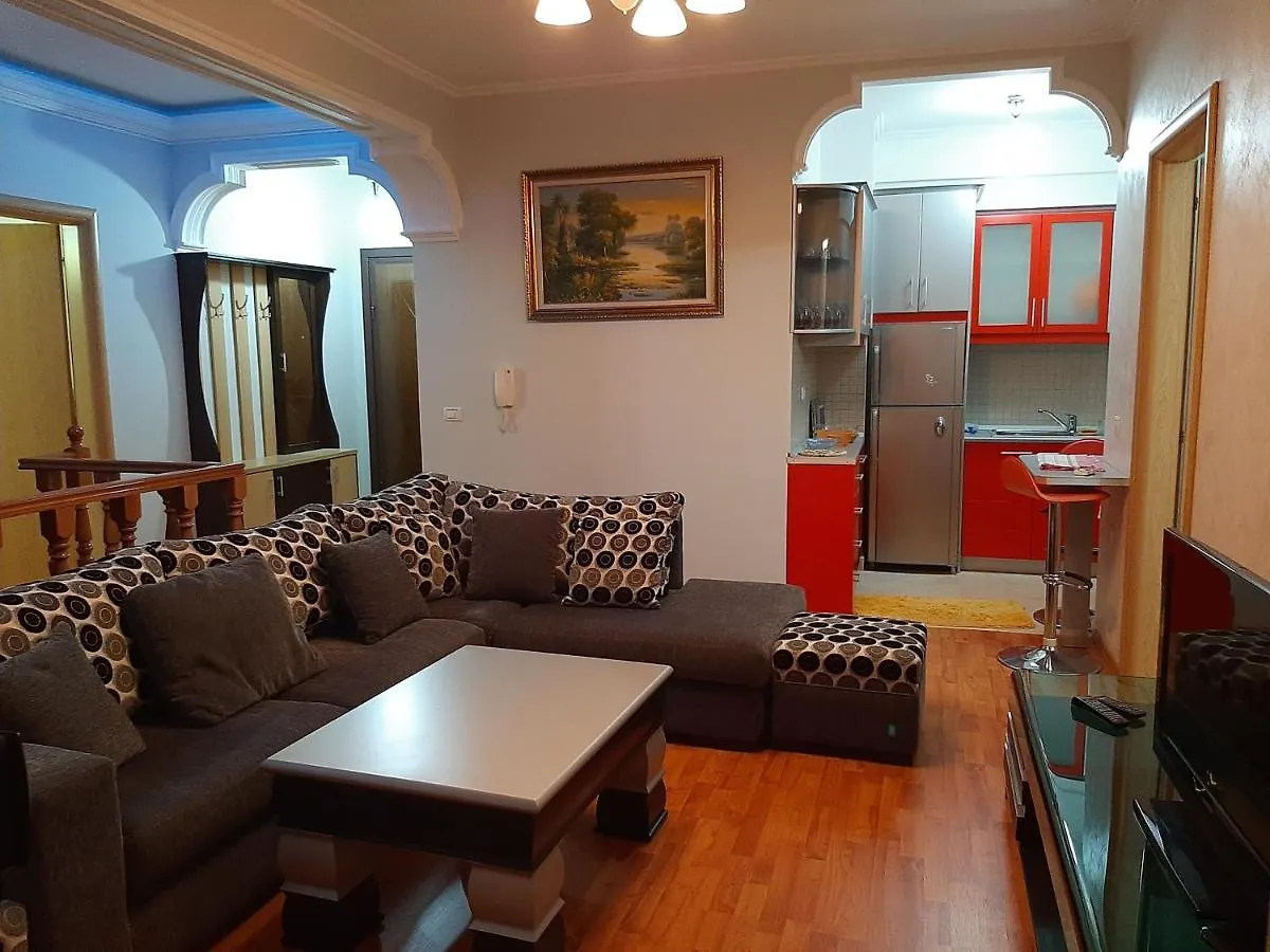 Apartament Egzoni City Center Apartment Berat