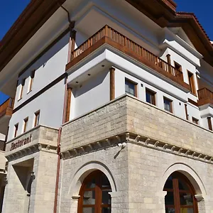 4* Ξενοδοχείο Rezidenca Desaret